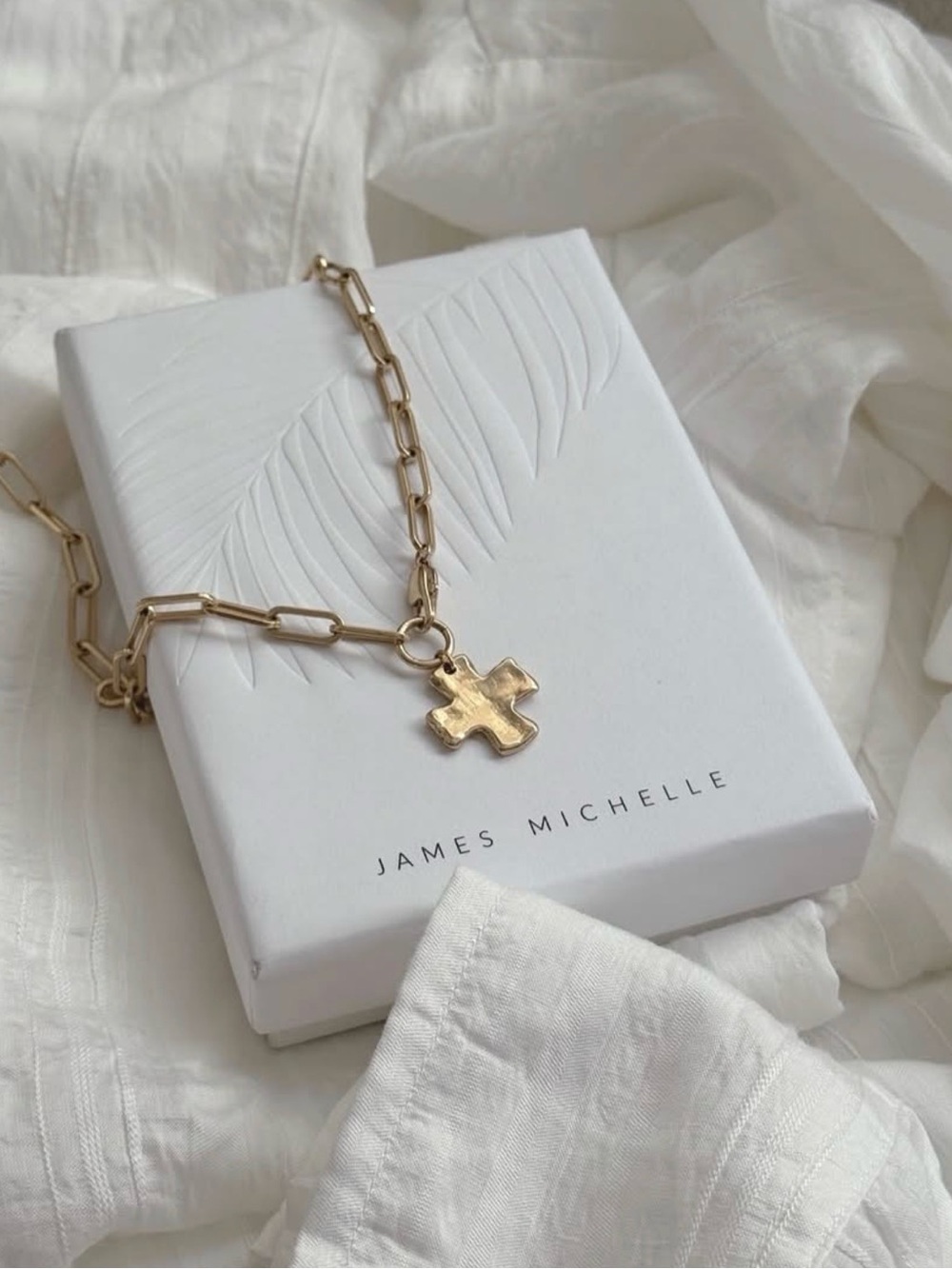James Michelle 18” cross necklace